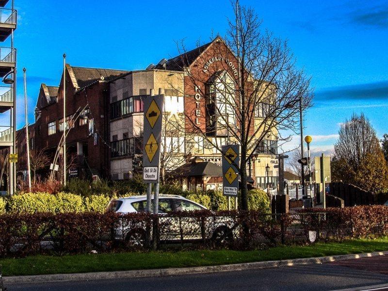 Abberley Court Hotel Tallaght Exterior foto